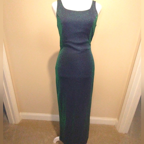 Vintage Nadine Iridescent Green Sleeveless Evening Dress With Cut-Out Back - Picture 1 of 10